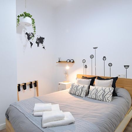 Apartamento Atarazanas Malaga Centro Historico ภายนอก รูปภาพ