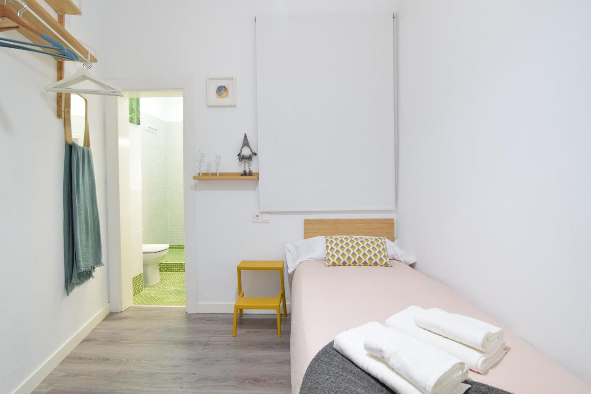 Apartamento Atarazanas Malaga Centro Historico ภายนอก รูปภาพ