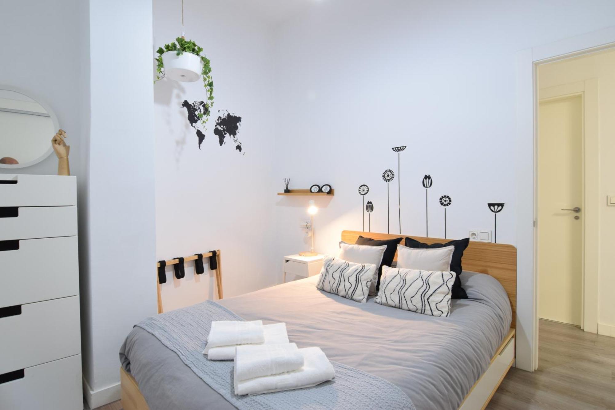 Apartamento Atarazanas Malaga Centro Historico ภายนอก รูปภาพ